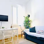 Bright Flat In Oltrarno *