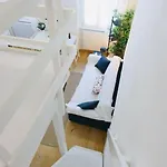 Bright Flat In Oltrarno *