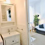 Bright Flat In Oltrarno * פירנצה