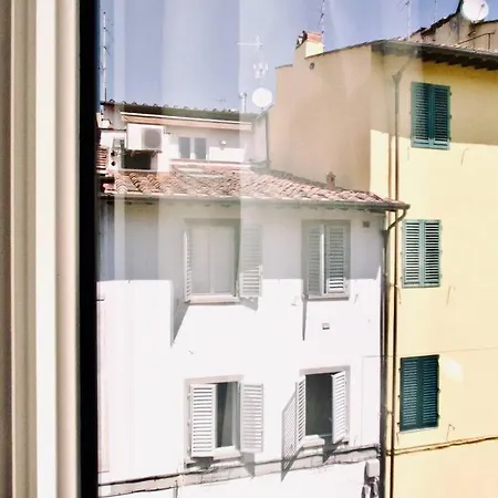 Apartment Bright Flat In Oltrarno Florence