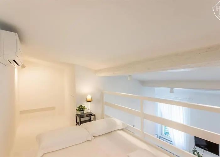 Apartament Bright Flat In Oltrarno